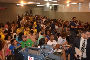 http://www.mariliacampos.com.br/fotos/18042017-audiencia-publica-cotas-nas-universidades-e-concursos-publicos