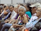 IBGE: Expectativa de vida ao nascer é de 75,2 anos; idosos vivem até 82 anos e são 30 mil com mais de 100 anos