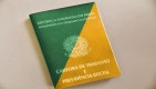 Bolsonaro / Paulo Guedes querem “carteira de trabalho verde e amarela”, sem direitos trabalhistas e sem previdência pública