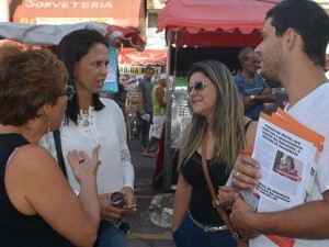 http://www.mariliacampos.com.br/fotos/-12022017-panfletagem-jornal-da-reforma-da-previdencia-feira-bairro-amazonas