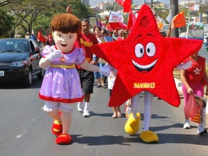 http://www.mariliacampos.com.br/fotos/campanha-marilia-campos-para-prefeitura-de-contagem---2008