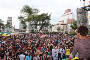 http://www.mariliacampos.com.br/fotos/04082019-parada-lgbti-contagem