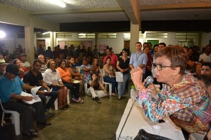 http://www.mariliacampos.com.br/fotos/18042017-audiencia-publica-com-a-copasa-bairro-praia