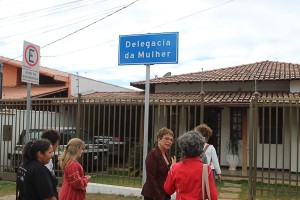 http://www.mariliacampos.com.br/fotos/29082019-visita-a-delegacia-de-mulheres-de-vespasiano