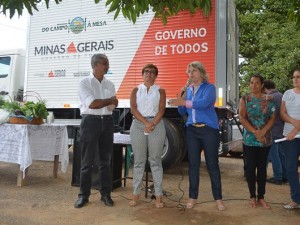 http://www.mariliacampos.com.br/fotos/20032017-entrega-do-caminhao-isotermico-horta-comunitaria-em-tres-marias-mg