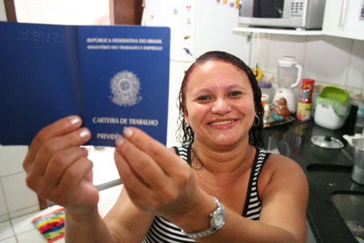 diarista-carteira-assinada.jpg diarista-carteira-assinada.jpg