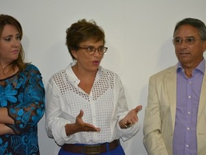 http://www.mariliacampos.com.br/fotos/29022016-visita-a-defensoria-publica-de-contagem